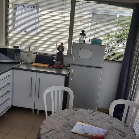 Confort Avec Accès Direct à La Campeggio Gruissan