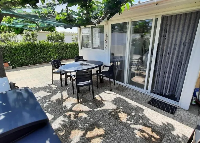 Confort Avec Acces Direct A La